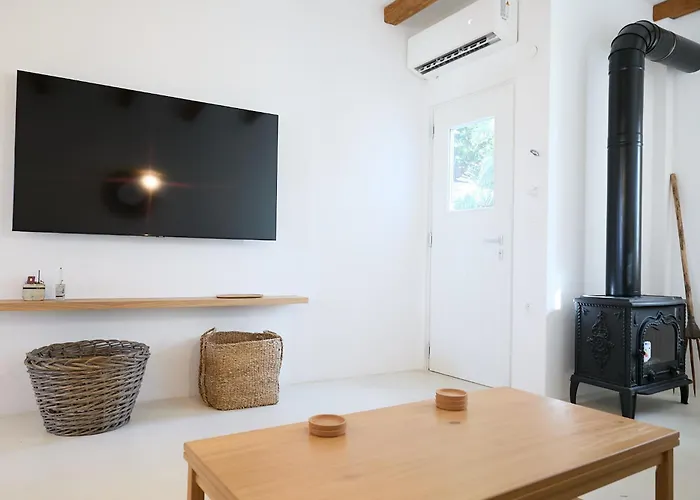 Senza's Cycladic In Marpissa , Casa vacanze *